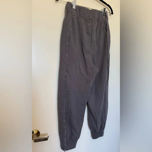 Free People Movement Where The Wind Blows Grey Fringe Jogger Sweatpants Size XS - Picture 13 of 13